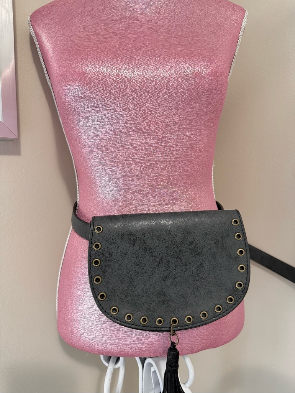 Belt Bag - Picture 7 of 12